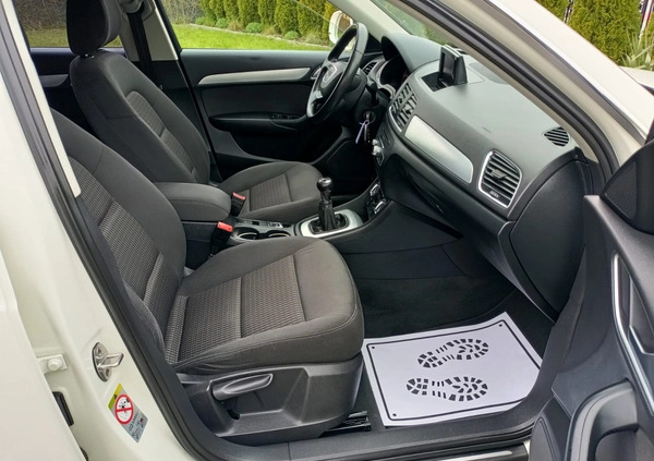 Audi Q3 cena 49600 przebieg: 249000, rok produkcji 2012 z Lubartów małe 352